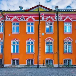 Artistic representation for How to Buy a House in St . Petersburg : Essential Steps for Russian Real Estate Investors